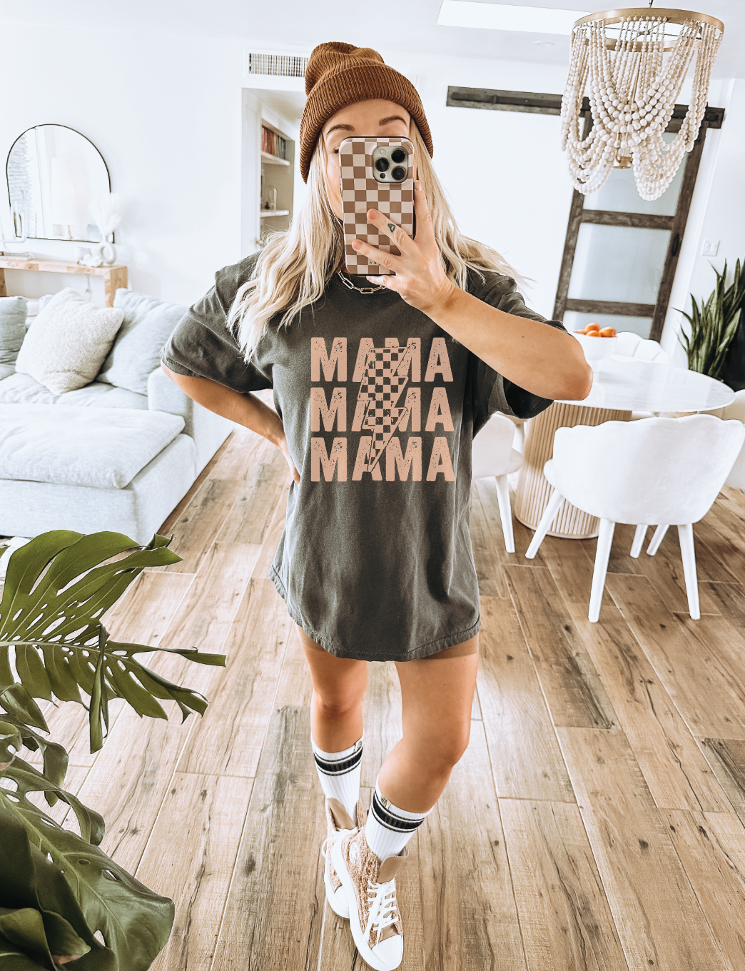 Mama Stacked Lightening Bolt Tee | Milk & Baby