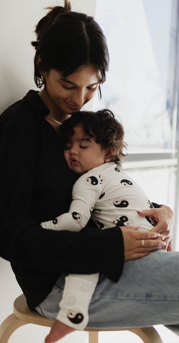 Black & White Yin Yang | Bamboo Zip Pajamas | Milk & Baby
