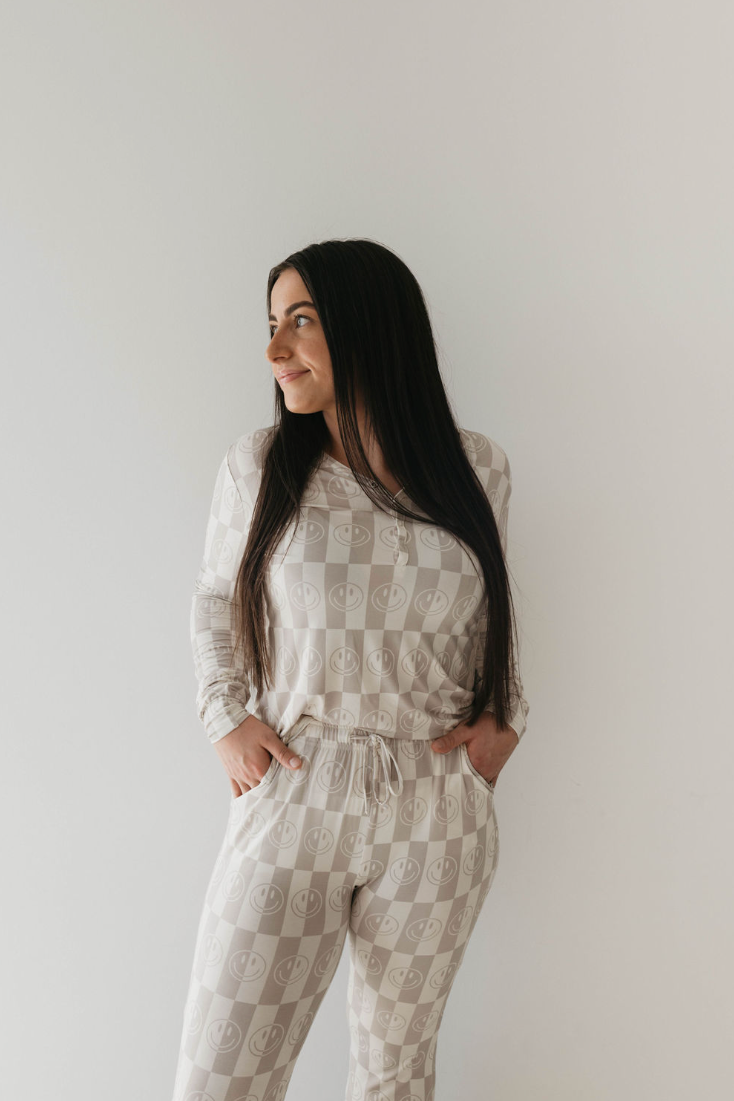 Smile Checkerboard | Women's Bamboo Pajamas | Milk & Baby