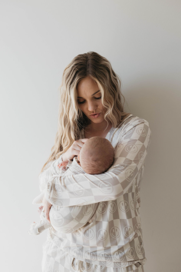 Smile Checkerboard | Women's Bamboo Pajamas | Milk & Baby