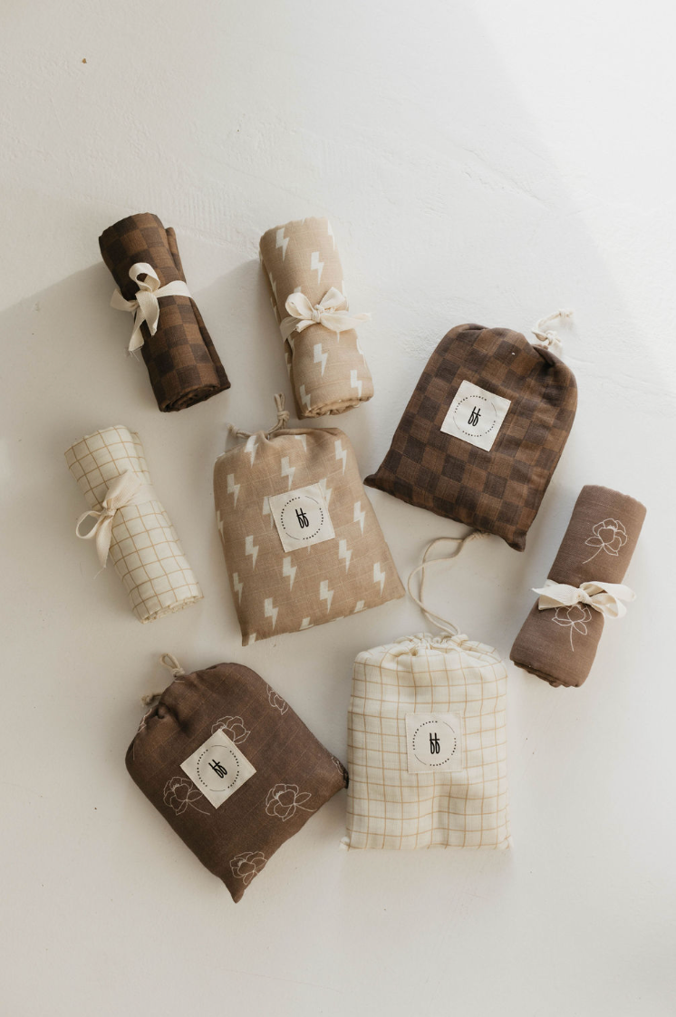Sweet Dreams Floral | Muslin Swaddle | Milk & Baby
