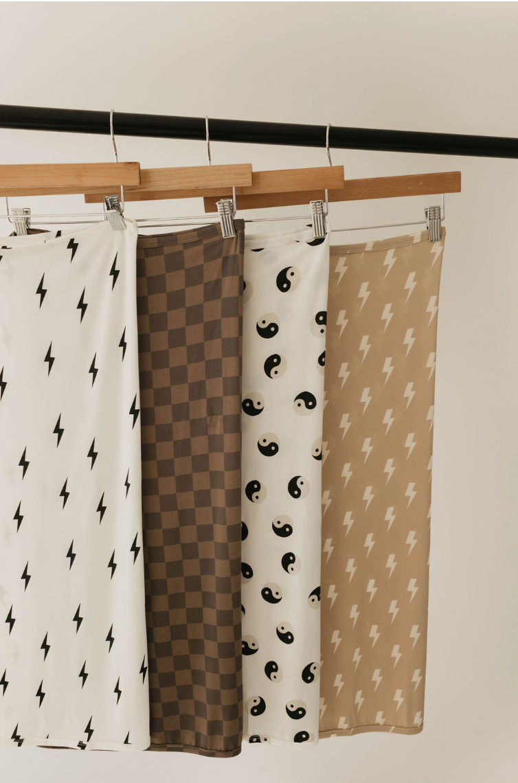 Faded Brown Checker | Bamboo Infant Swaddle Milk & Baby