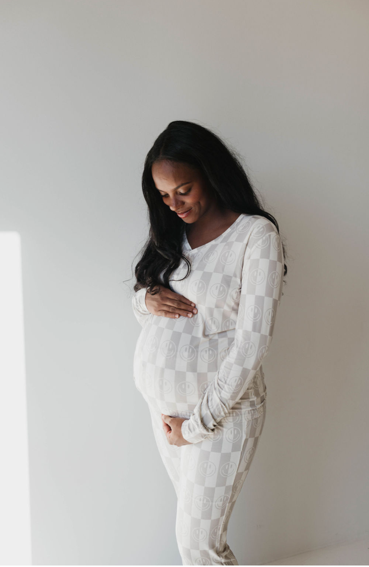 Smile Checkerboard | Women's Bamboo Pajamas | Milk & Baby