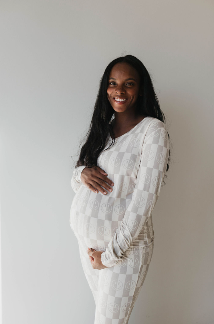 Smile Checkerboard | Women's Bamboo Pajamas | Milk & Baby