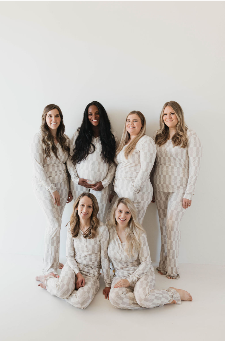 Smile Checkerboard | Women's Bamboo Pajamas | Milk & Baby