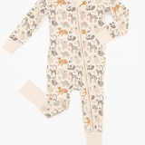 Safari Friends | Bamboo One Piece Zip Pajama | Bamboo Zip Romper – Safari Friends Animal Print Baby One-Piece An ultra-soft bamboo zip romper with an adorable safari animal print, designed for comfort, breathability, and effortless diaper changes. Key Fea