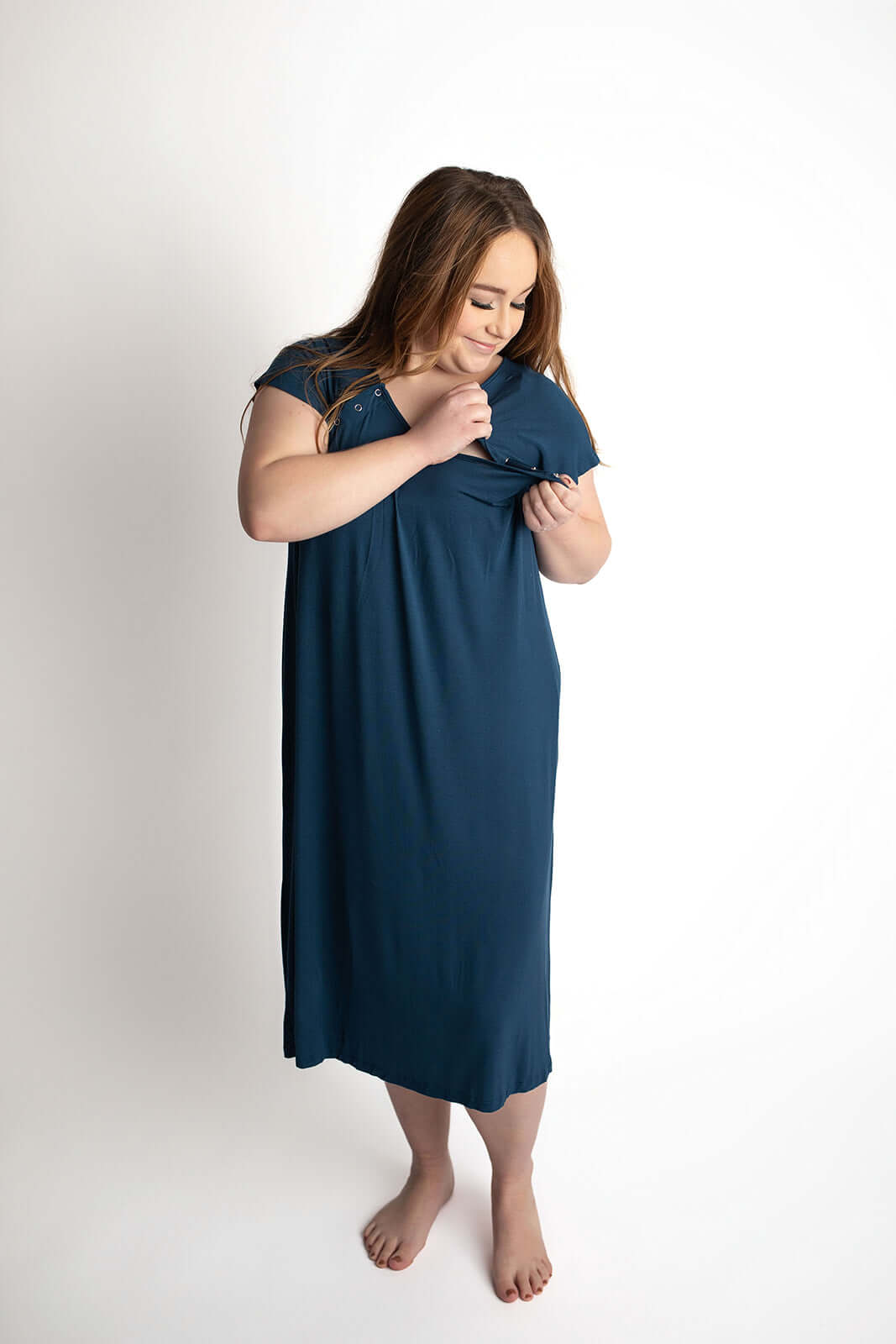 Navy Labor & Delivery Gown | Milk & Baby
