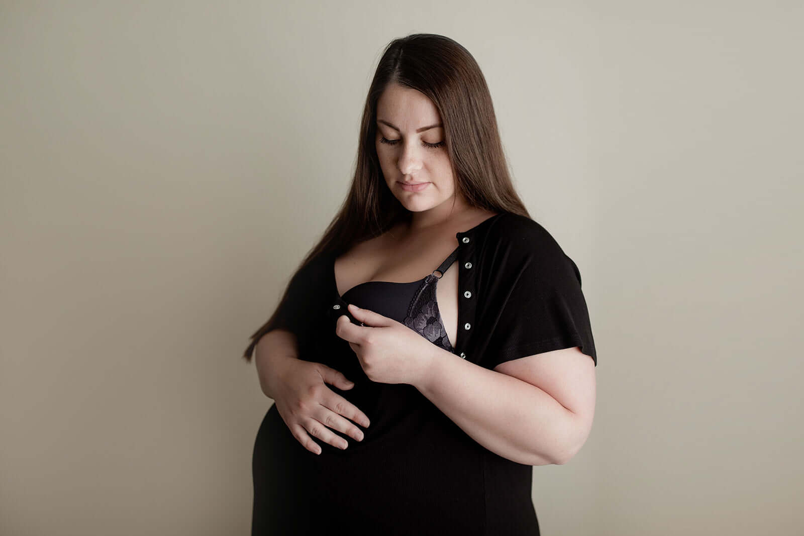 Black Ribbed Labor & Delivery Gown | Milk & Baby