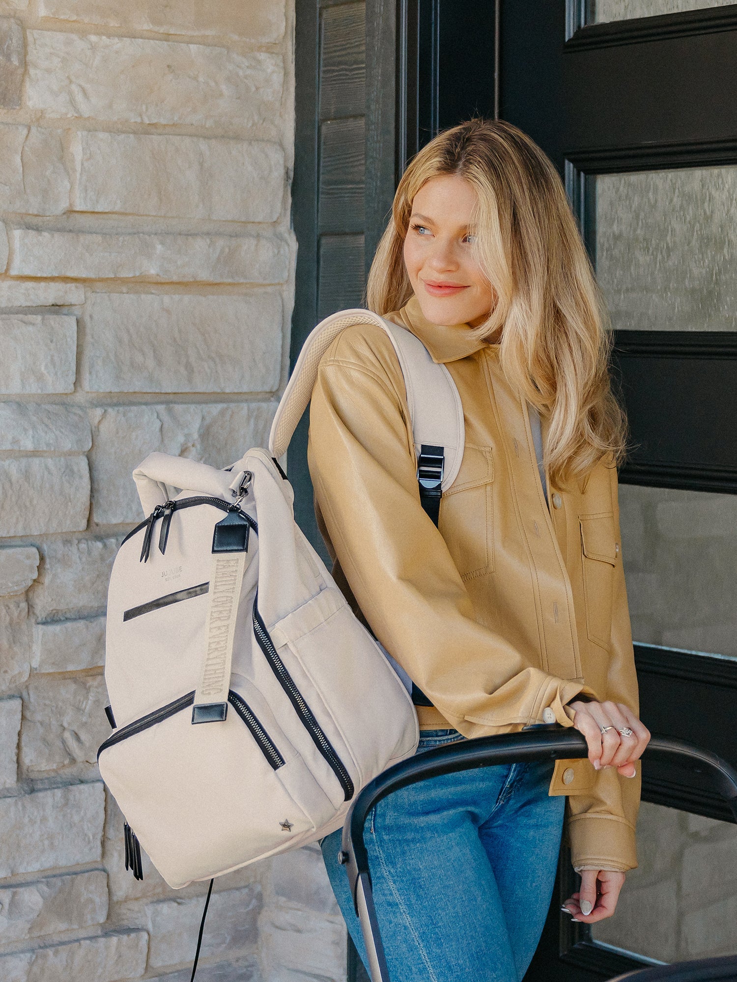Witney Carson Classic Diaper Backpack | Cloud | Milk & Baby