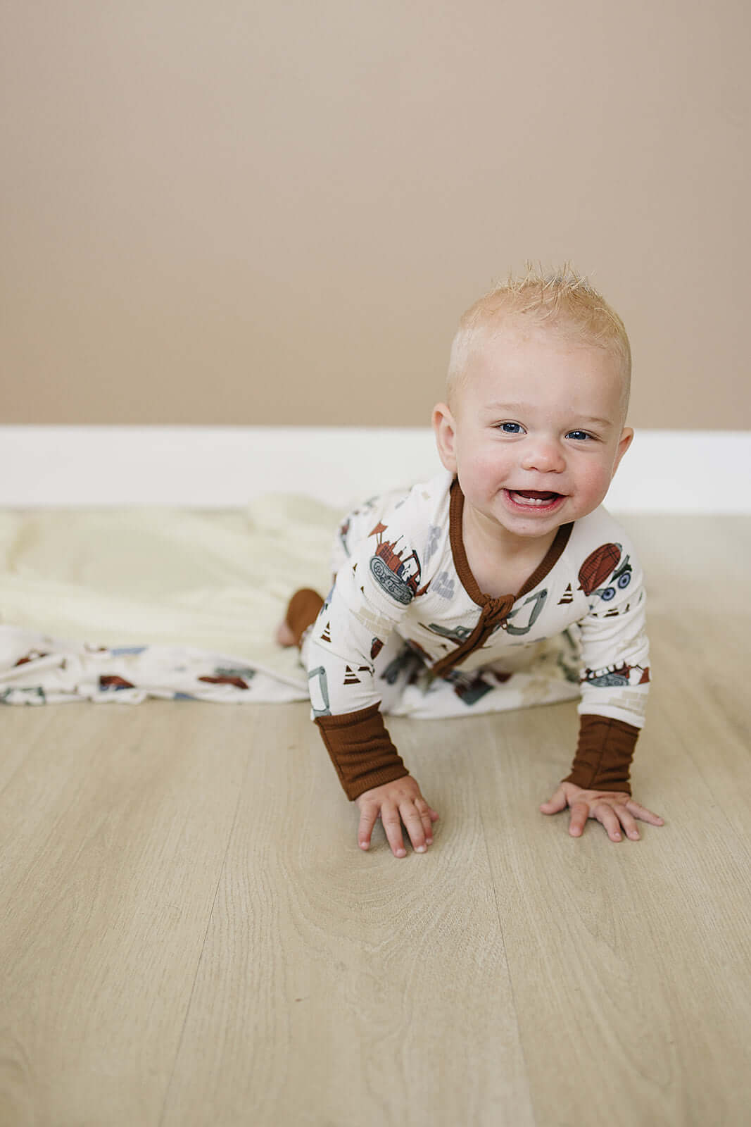 Construction Trucks Ribbed Bamboo Zipper | Milk & Baby