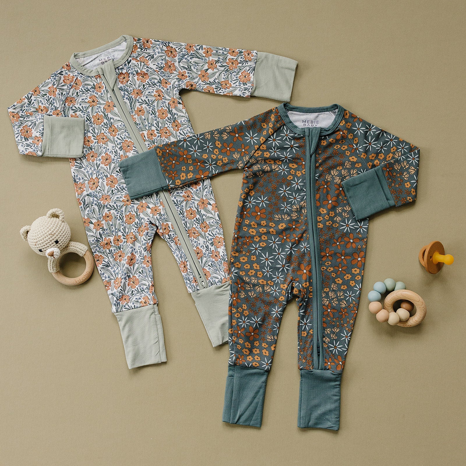 Navy Floral Bamboo Zipper | Milk & Baby