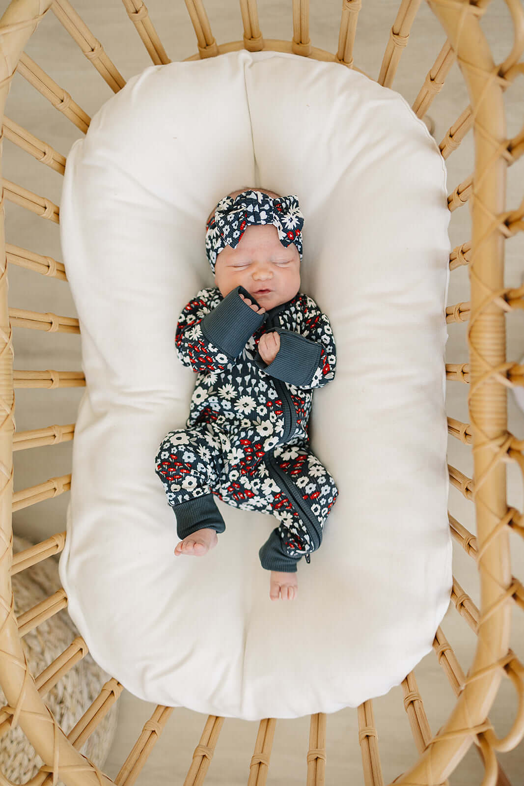 Americana Floral Ribbed Bamboo Zipper | Milk & Baby