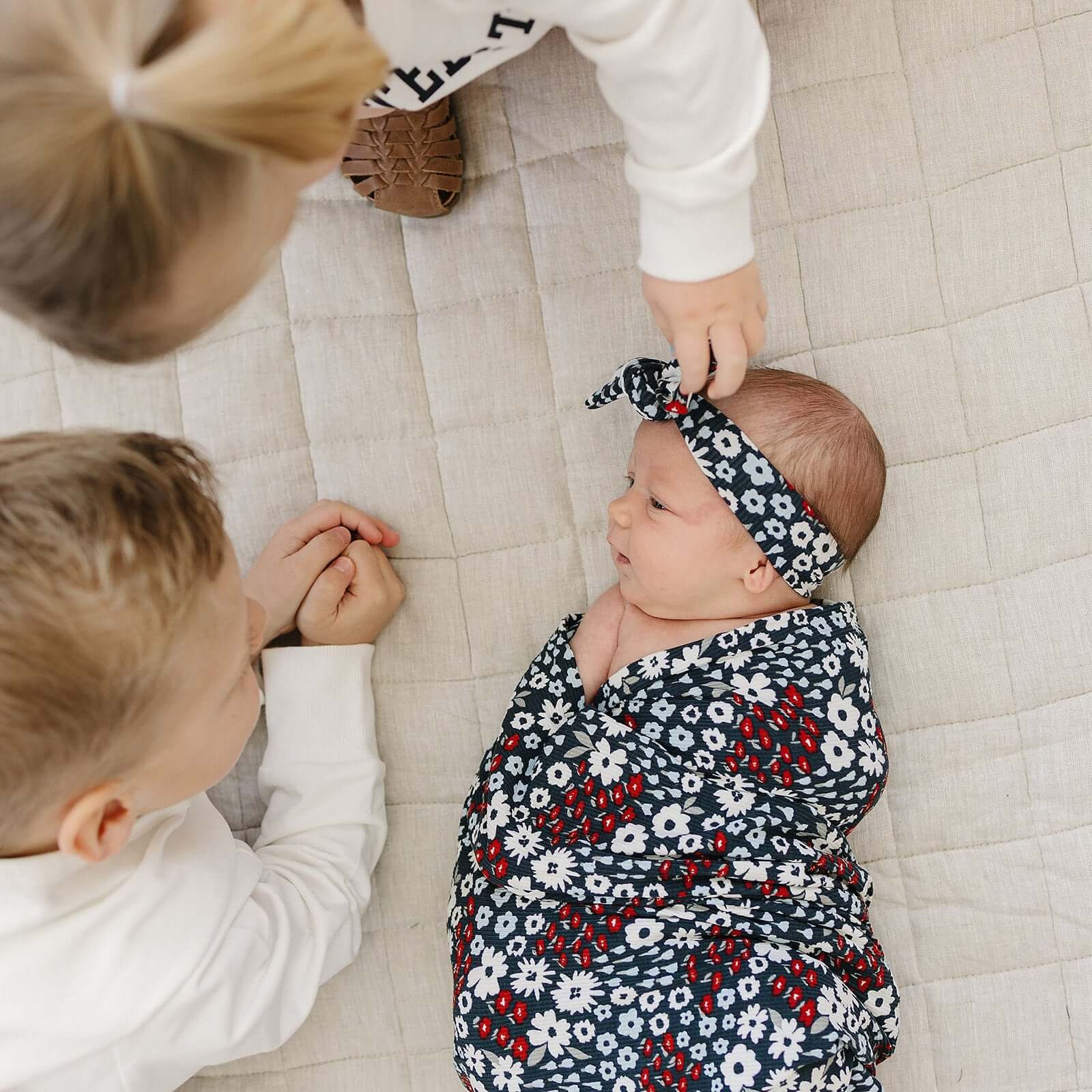 Americana Floral Ribbed Bamboo Stretch Swaddle | Milk & Baby