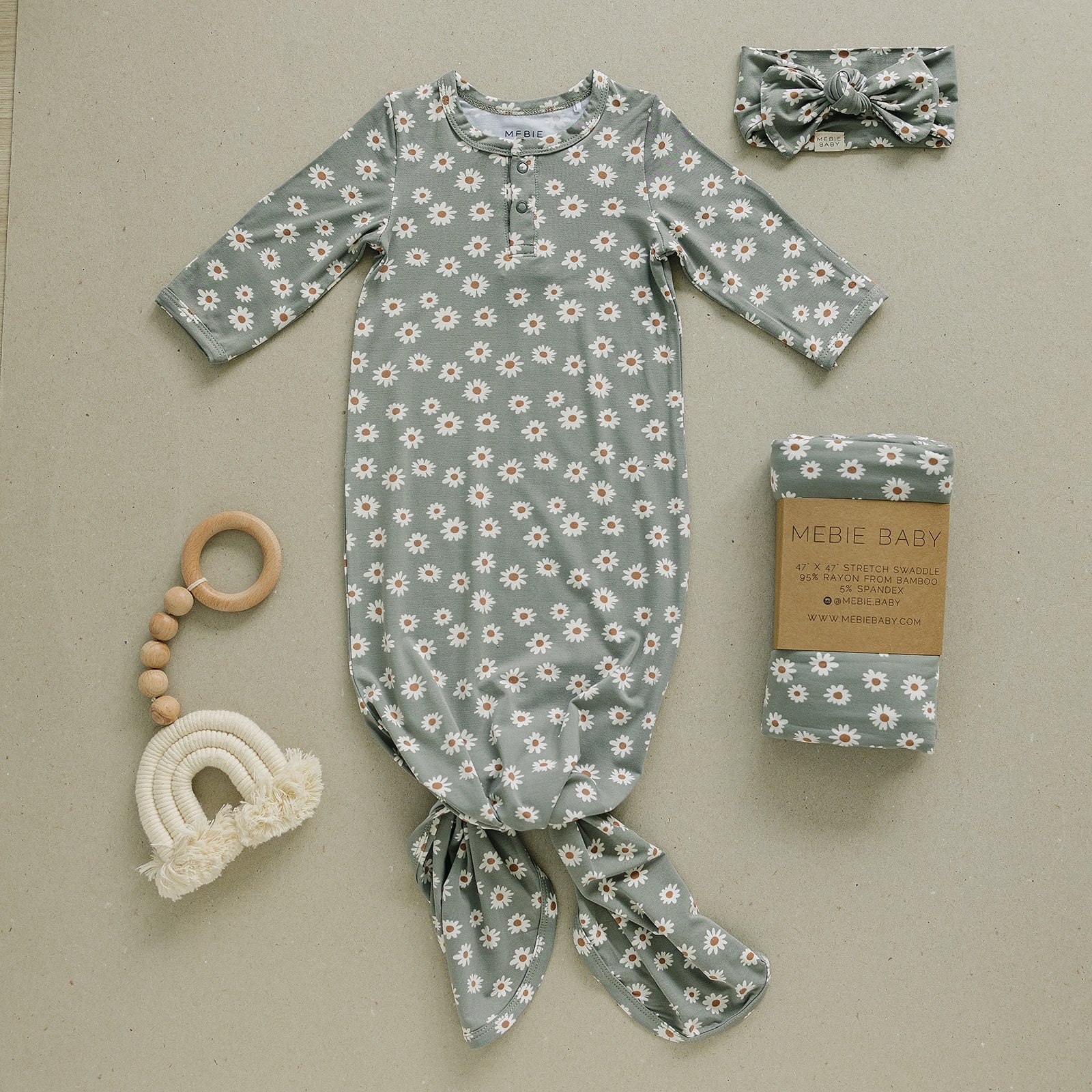 Light Green Daisy Bamboo Knot Gown | Milk & Baby