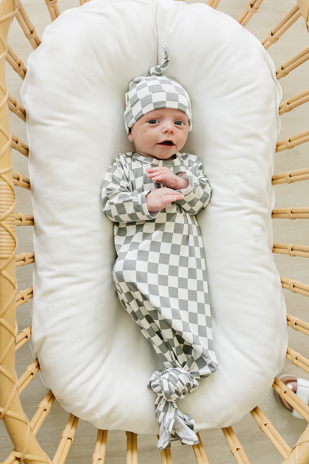 Light Green Checkered Bamboo Newborn Knot Hat | Milk & Baby