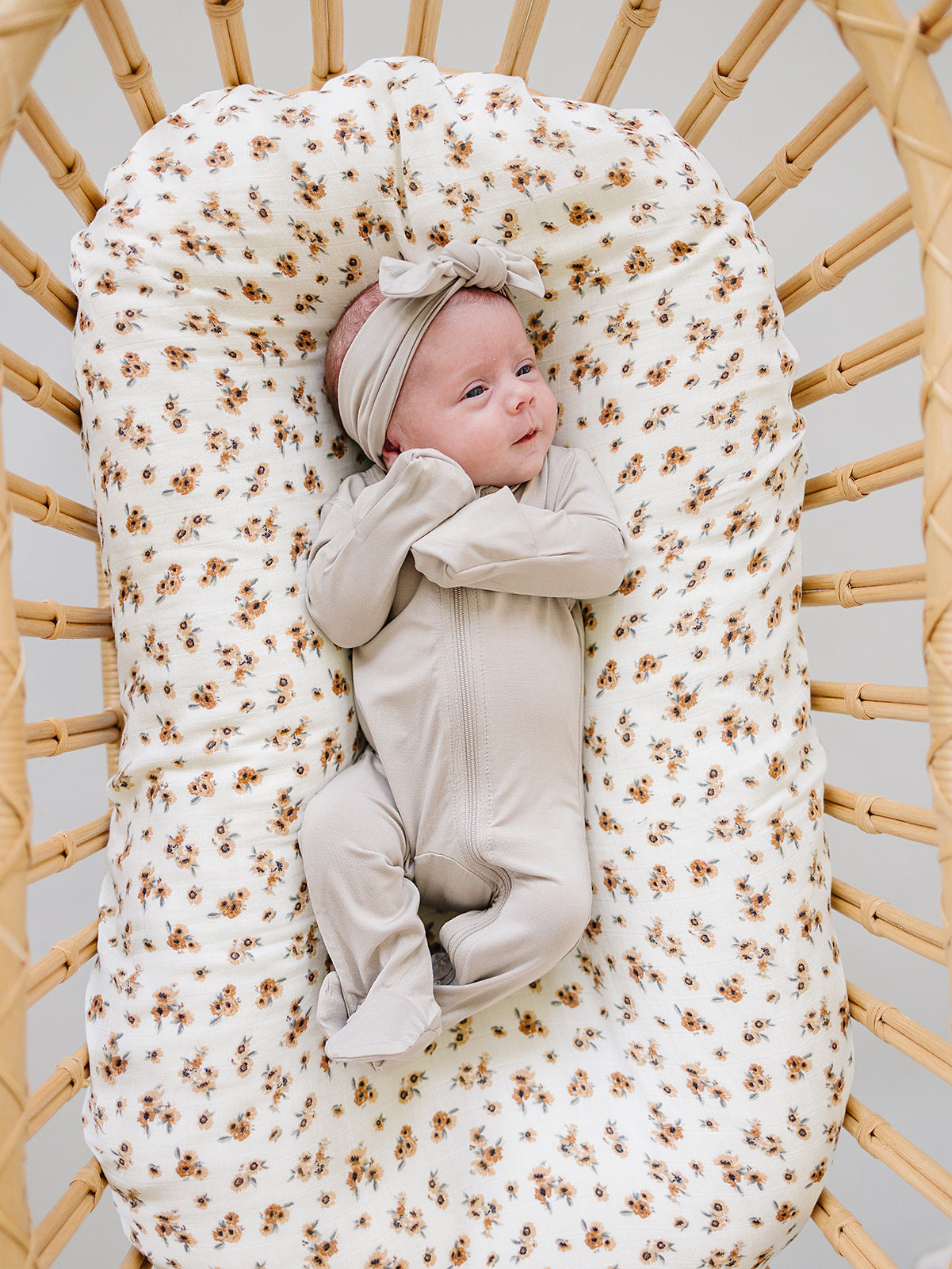 Oatmeal Bamboo Footed Zipper