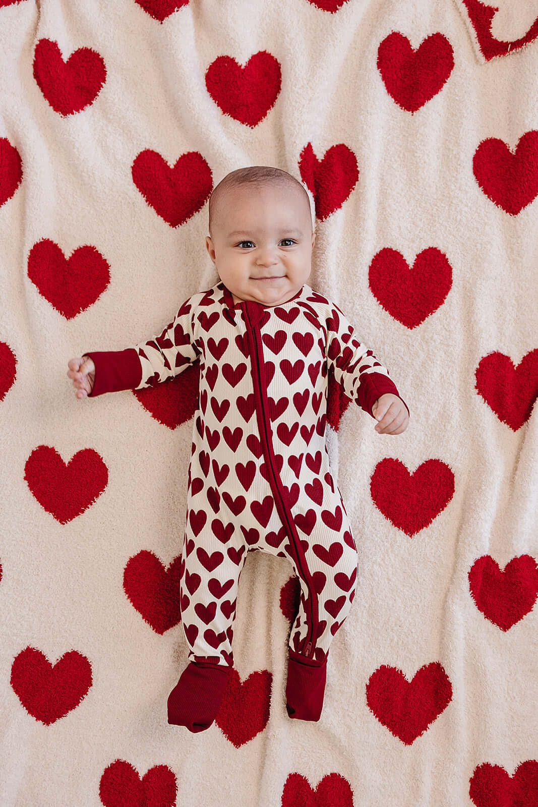 Hearts Ribbed Bamboo Zipper | Milk & Baby