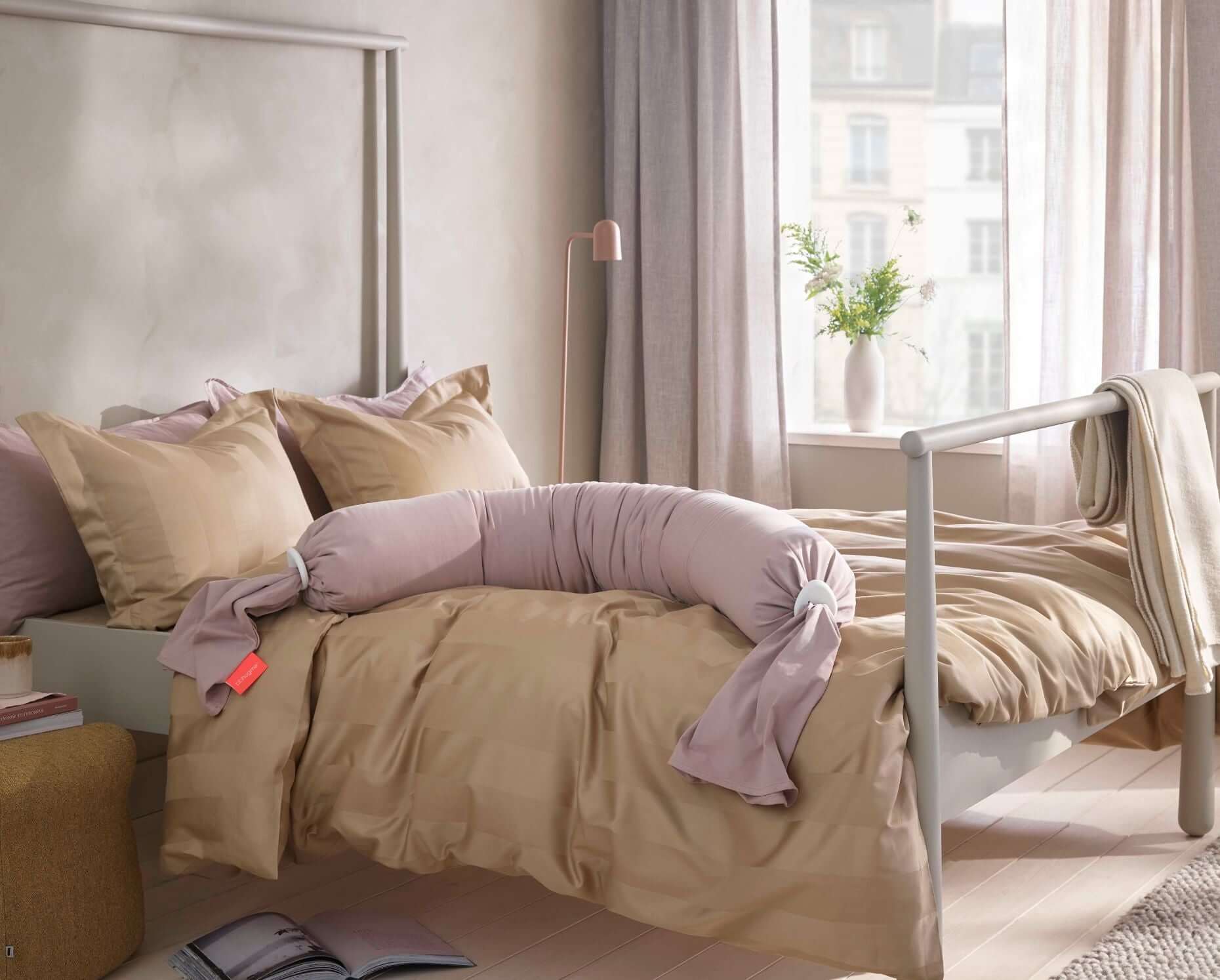Nursing & Pregnancy Pillow | Dusty Pink | Milk & Baby