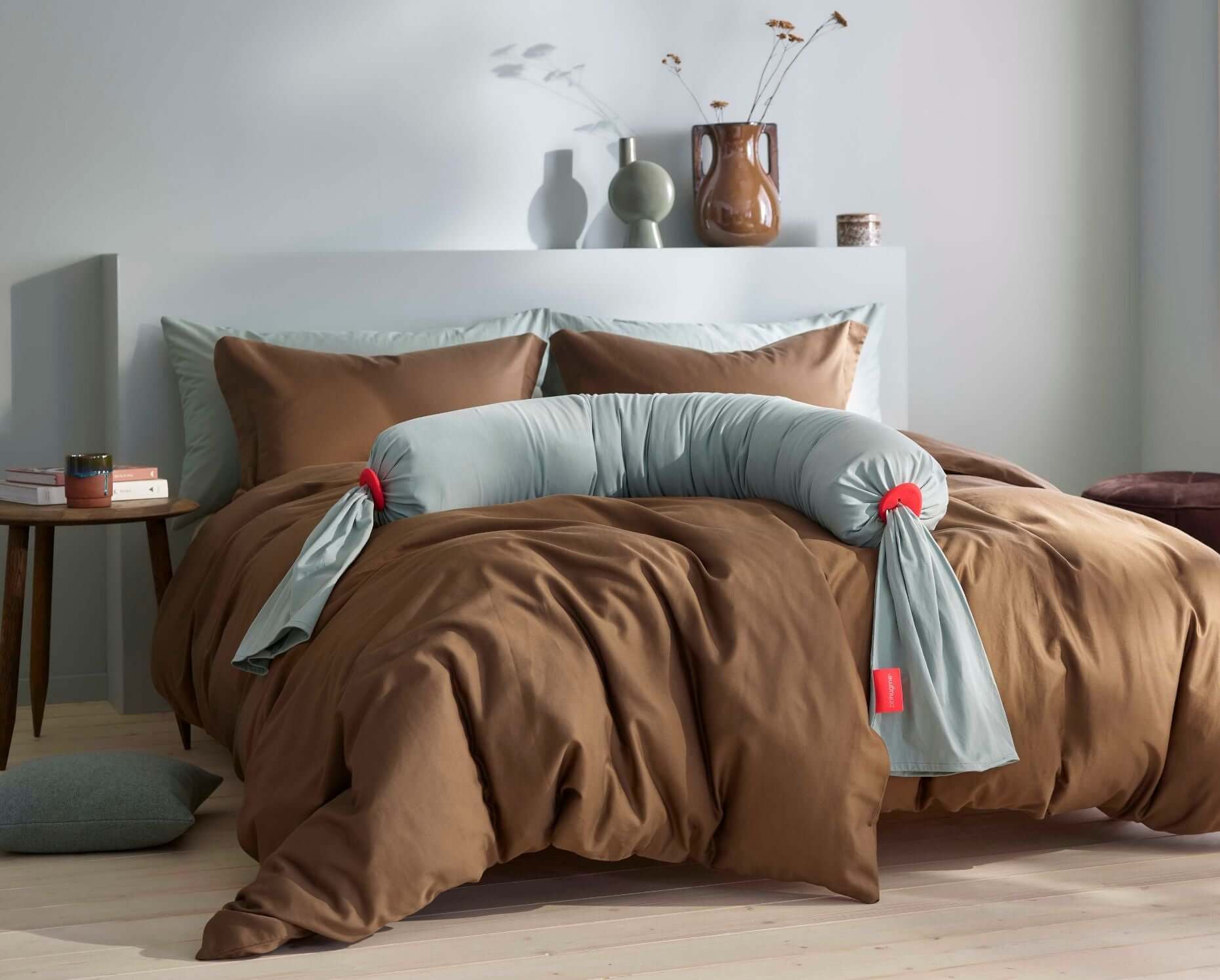 Nursing & Pregnancy Pillow | Eucalyptus | Milk & Baby
