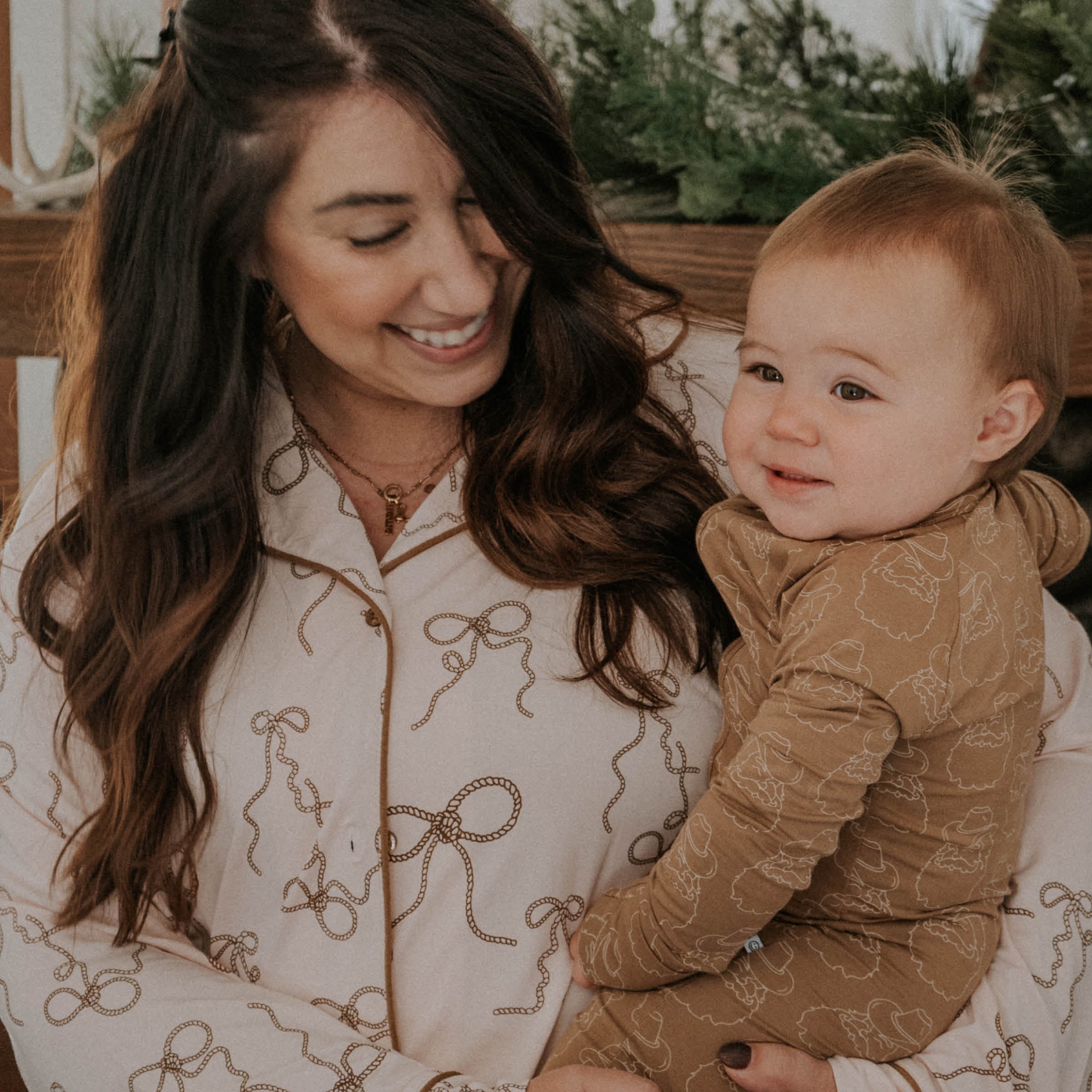 Coquette Lasso | Women's Flare Set | Milk & Baby