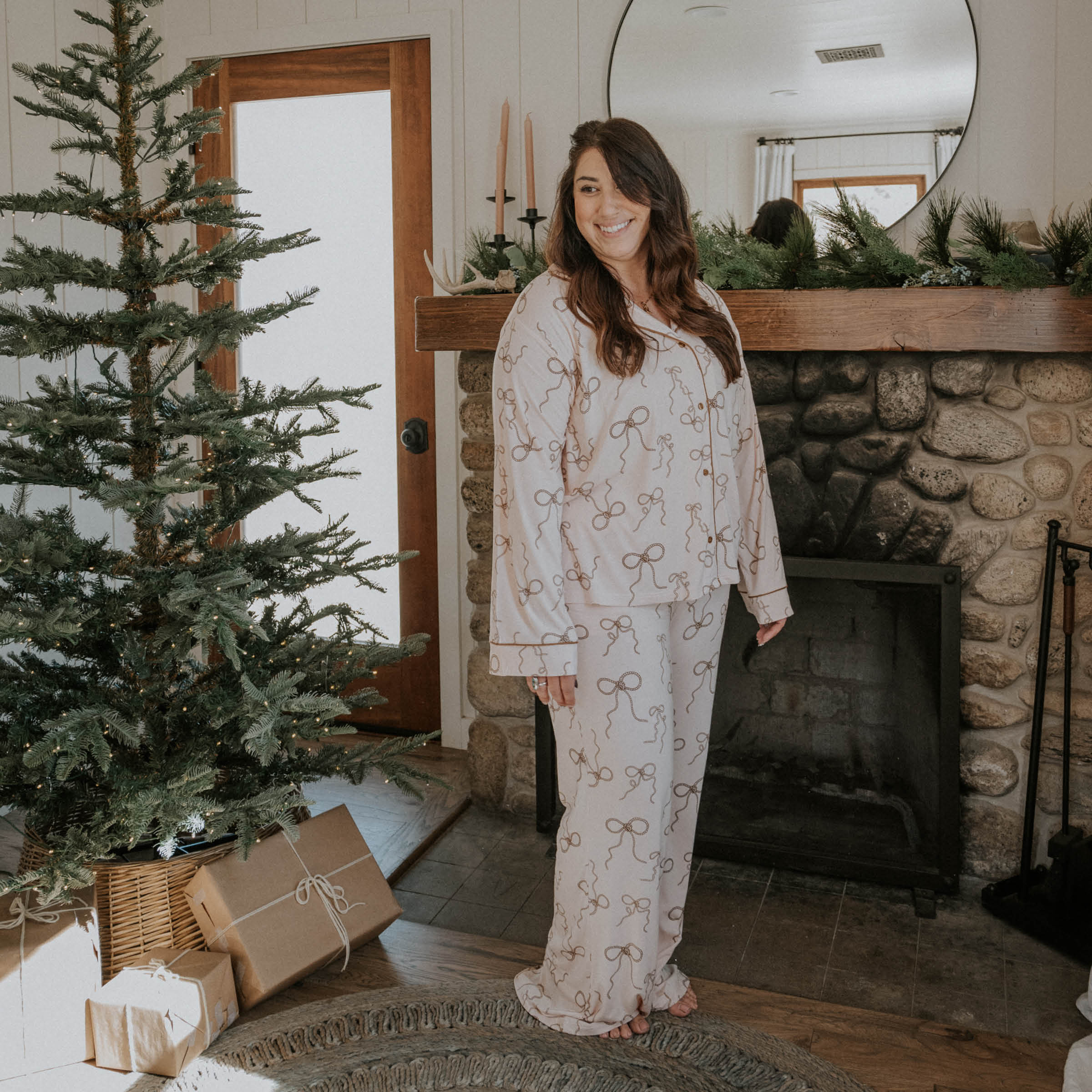 Coquette Lasso | Women's Flare Set | Milk & Baby