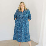 The Savana Midi Dress in Winter Blossom X-Small The Savana Midi Dress in Winter Blossom X-Small