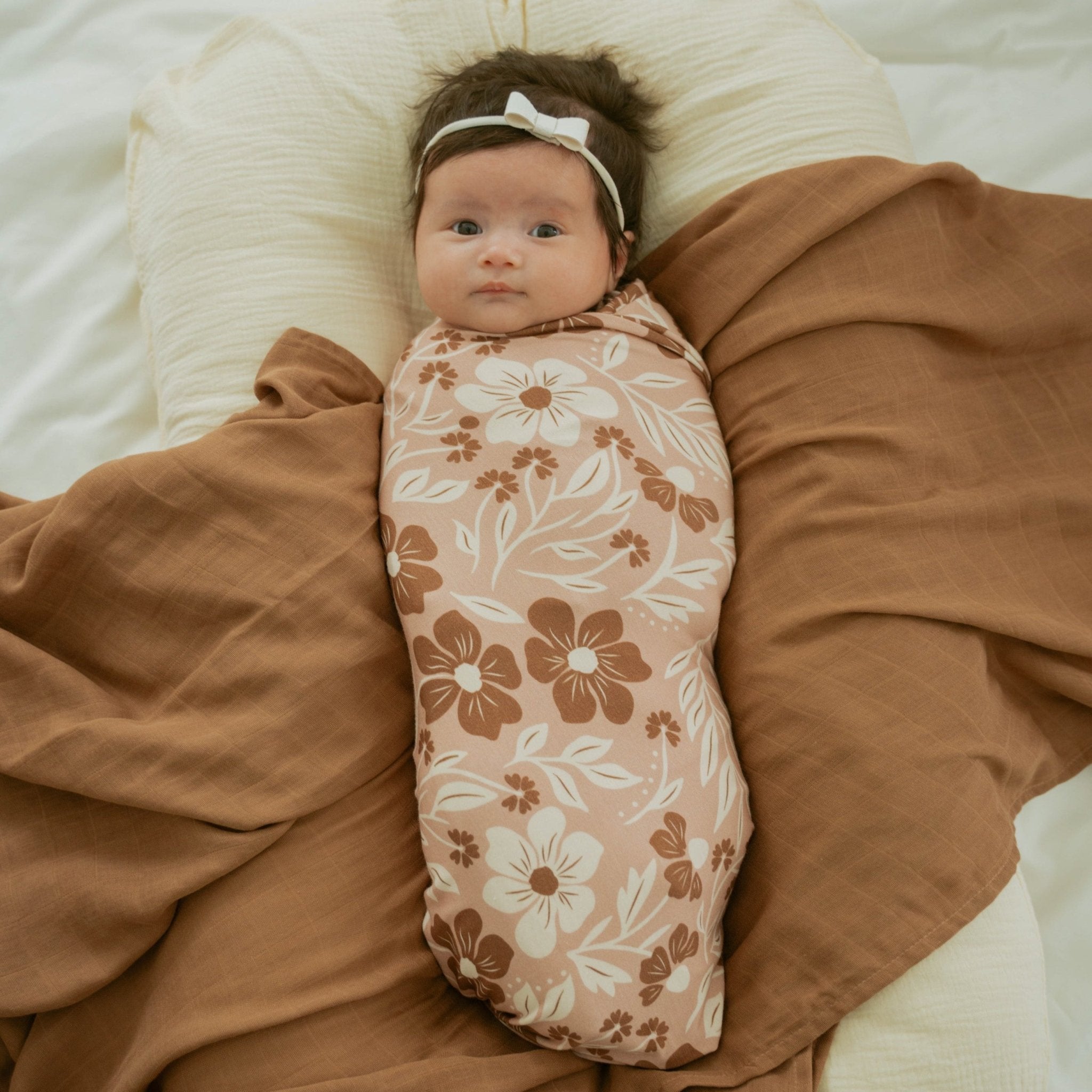 Dust & Petal Stretch Swaddle Blanket | Milk & Baby