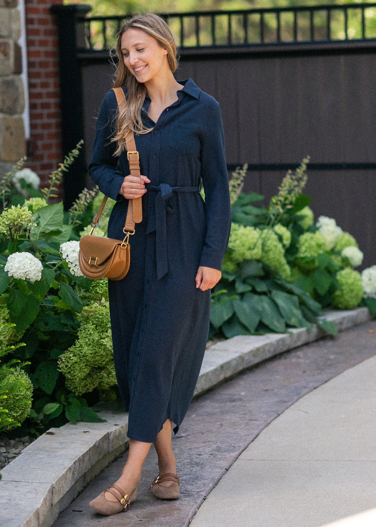 Essential Long Sleeve Linen Shirt Dress in Navy - detail
