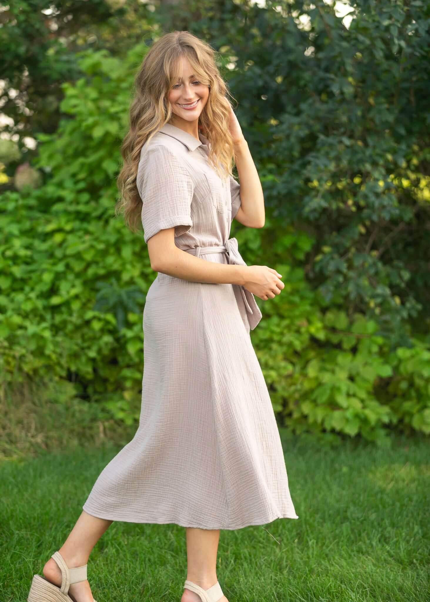 Essential Taupe Short Sleeve Gauze Shirt Dress | Milk & Baby