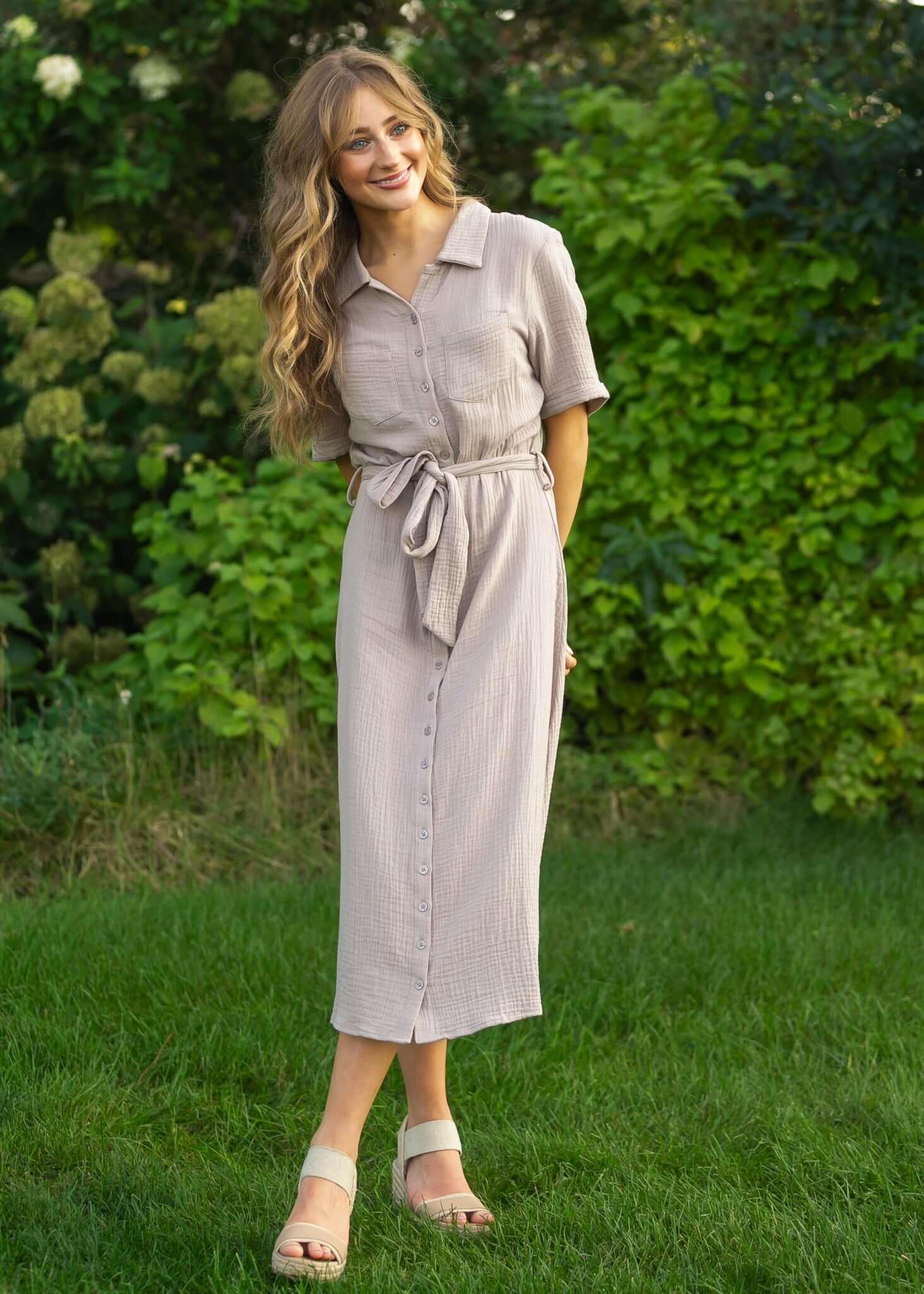 Essential Taupe Short Sleeve Gauze Shirt Dress | Milk & Baby