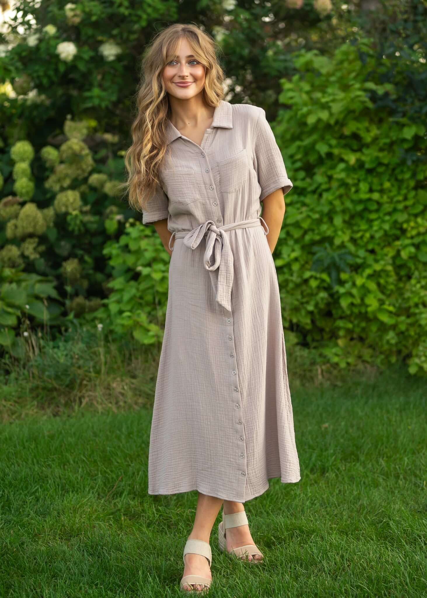 Essential Taupe Short Sleeve Gauze Shirt Dress | Milk & Baby
