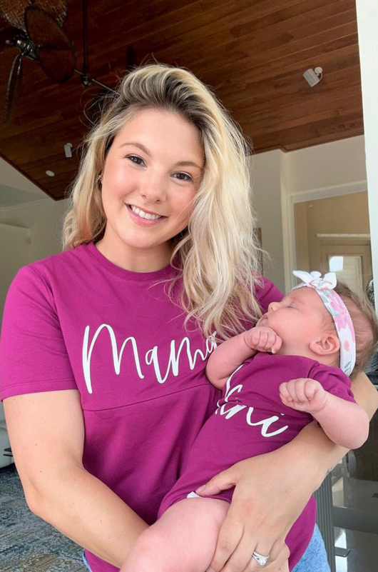Cursive "Mama" Nursing T-Shirt | Berry Milk & Baby