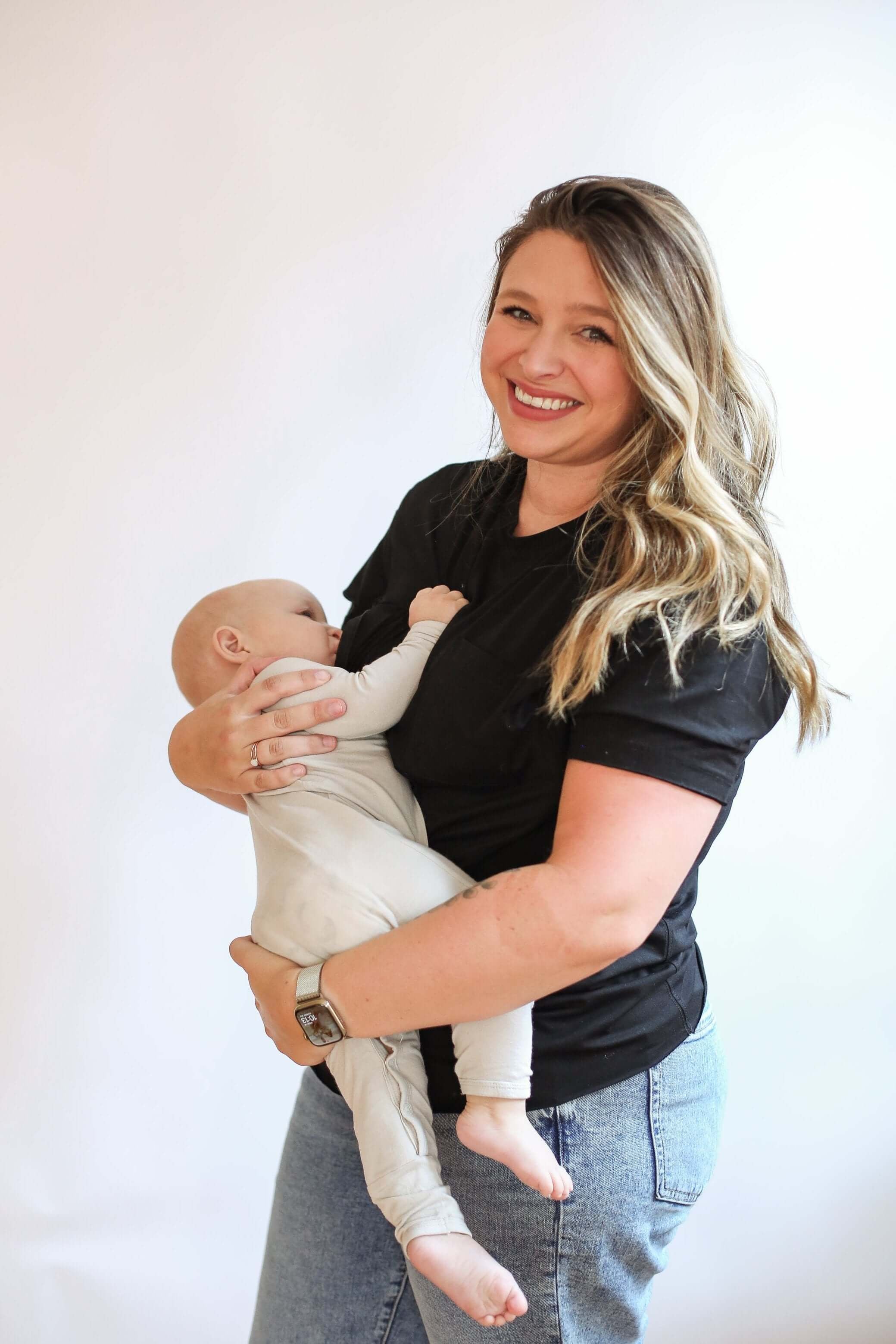 Relaxed Fit Zip Breastfeeding Tee | Milk & Baby