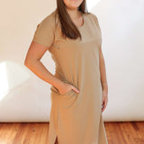 Invisible Zipper Midi Breastfeeding T-Shirt Dress | Milk & Baby