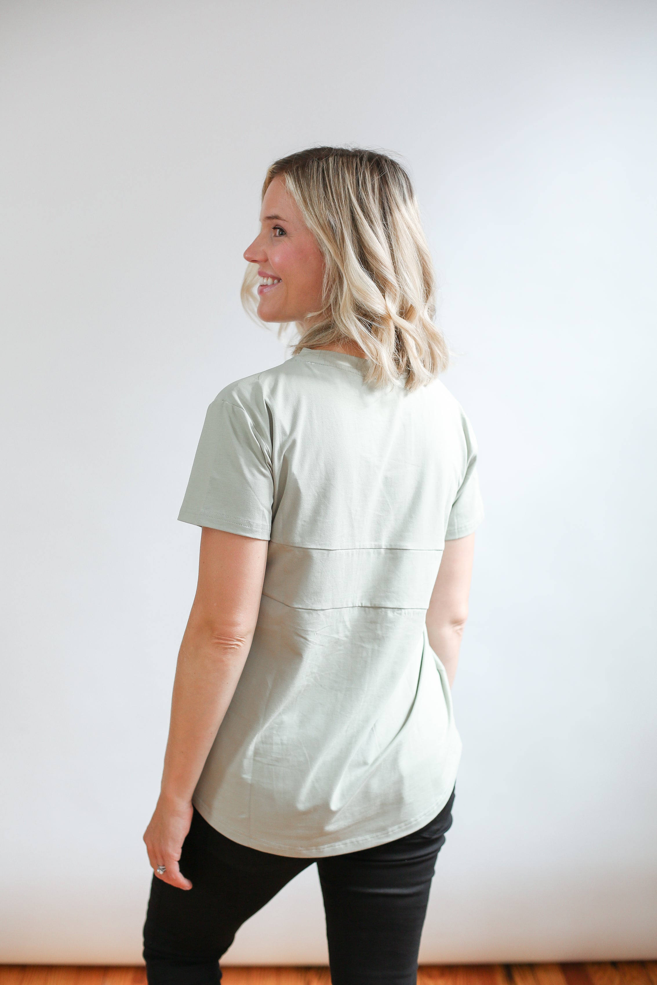 Full Zip Breastfeeding Tee | Milk & Baby