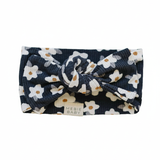 Navy Daisy Ribbed Bamboo Head Wrap - Portrait