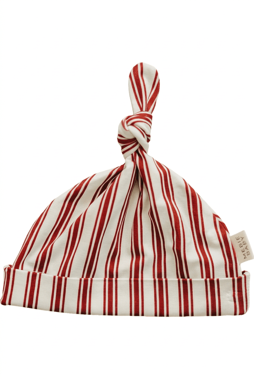 Red Stripe newborn knot hat with extra spacing